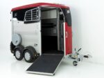Ifor Williams Pferdeanhänger HBX 403|Frontausstieg|neues Modell|rot-Neu