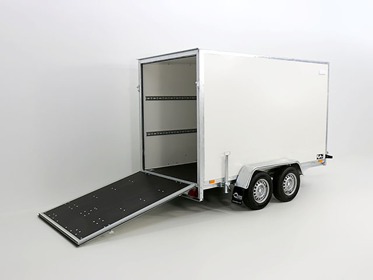 2191_027qXE8oZkJp7nK_1280x1280-1.jpg Blyss Kofferanhänger 150x305cm Höhe:180cm 2,0t, Rampe, SW-Neu – Bild 1
