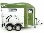 Cheval Liberte Pferdeanhänger GOLD 3, Pullman 2, Sattelkammer, olivgrün-Neu